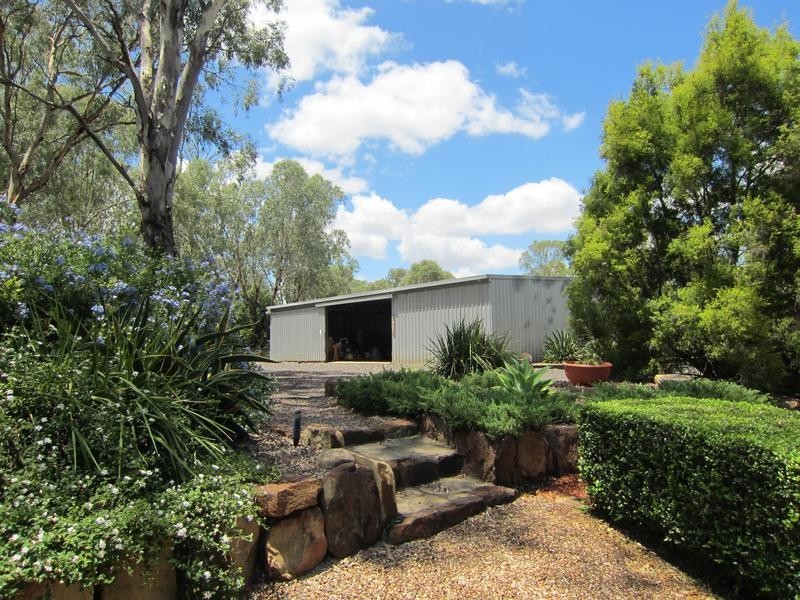 54 Chelldan Avenue, Dalby QLD 4405