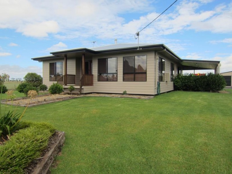 52 Southern Cross Drive, Dalby QLD 4405