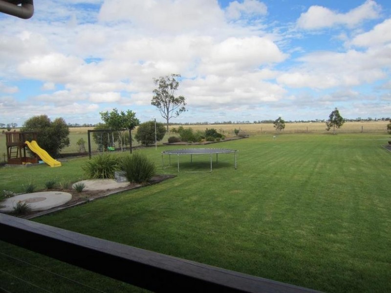 52 Southern Cross Drive, Dalby QLD 4405