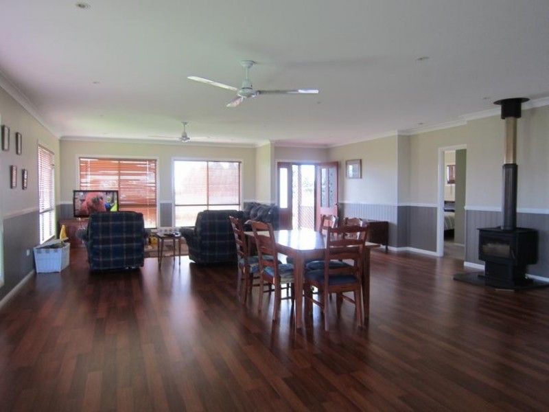 52 Southern Cross Drive, Dalby QLD 4405