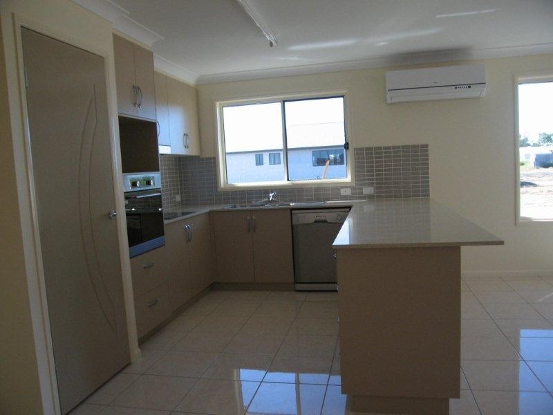 15 Neslo Court, Dalby QLD 4405