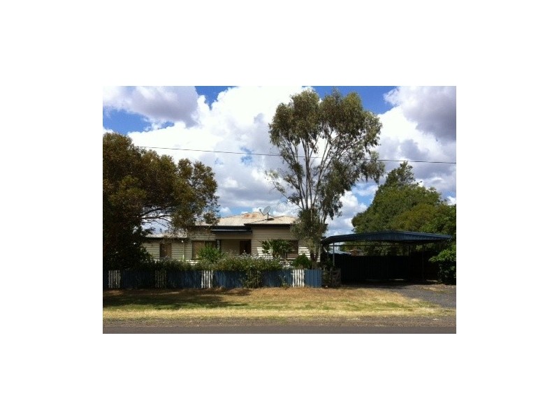 19 Orpen Street, Dalby QLD 4405
