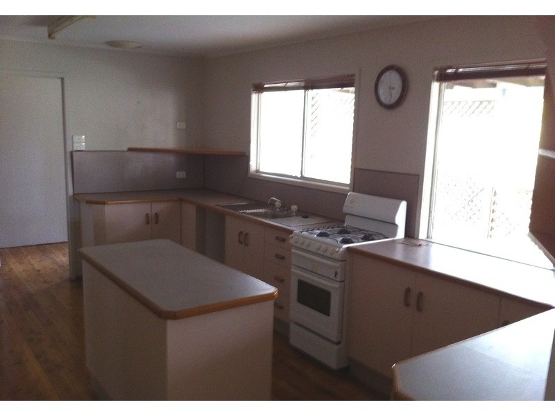 103 Nicholson Street, Dalby QLD 4405