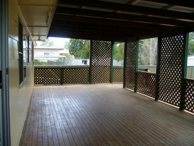 103 Nicholson Street, Dalby QLD 4405