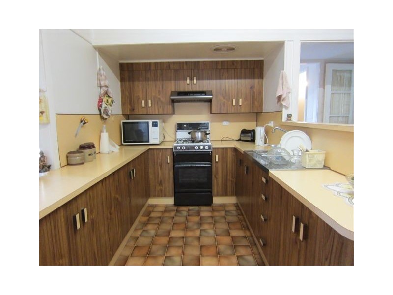 85 High Street, Jandowae QLD 4410