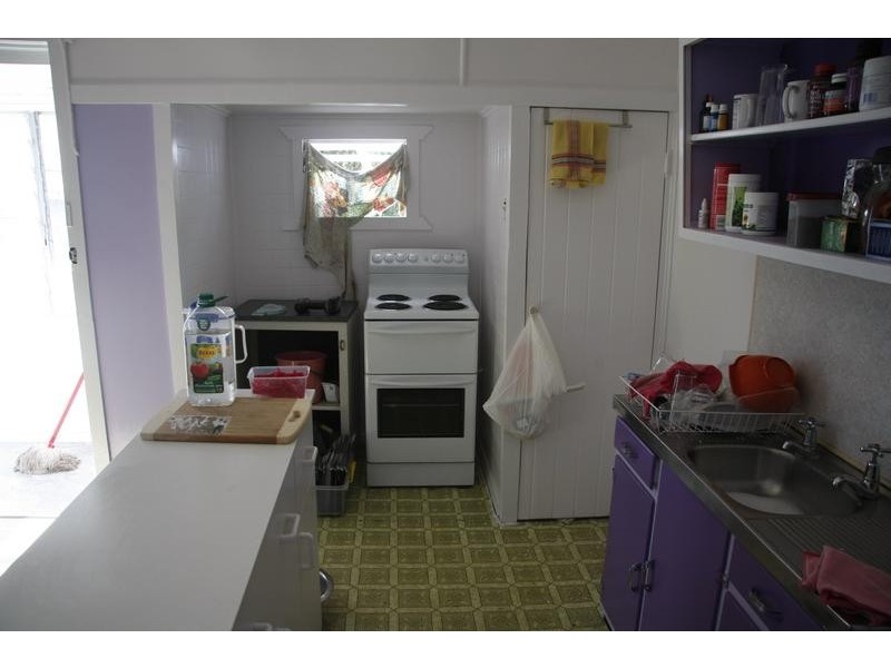 1 Blaxland Road, Dalby QLD 4405