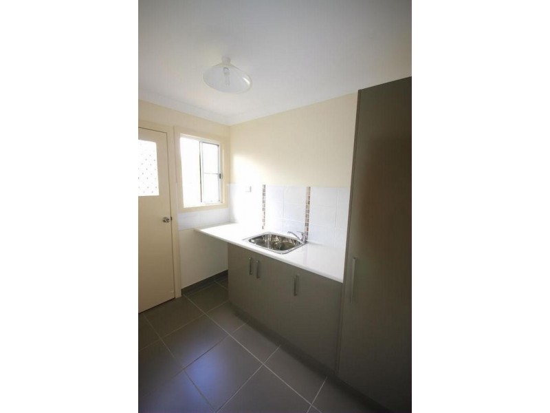 2/38A Alfred Street, Dalby QLD 4405