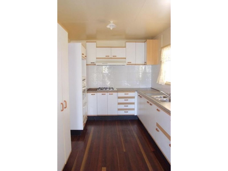 14A Scarlet Street, Dalby QLD 4405