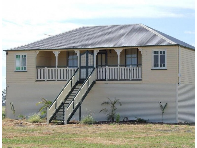 61 Winton Street, Dalby QLD 4405