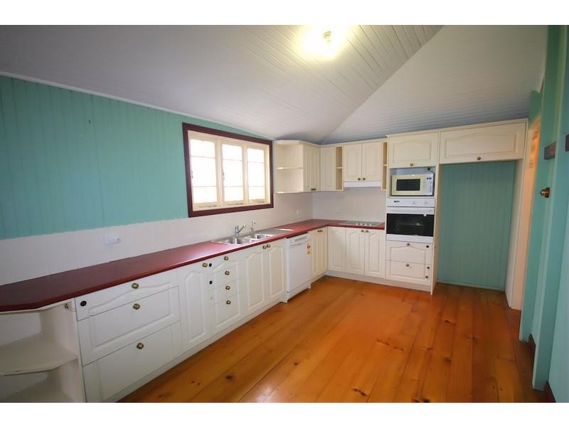 61 Winton Street, Dalby QLD 4405