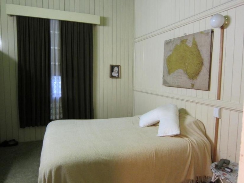 74 Drayton Street, Dalby QLD 4405