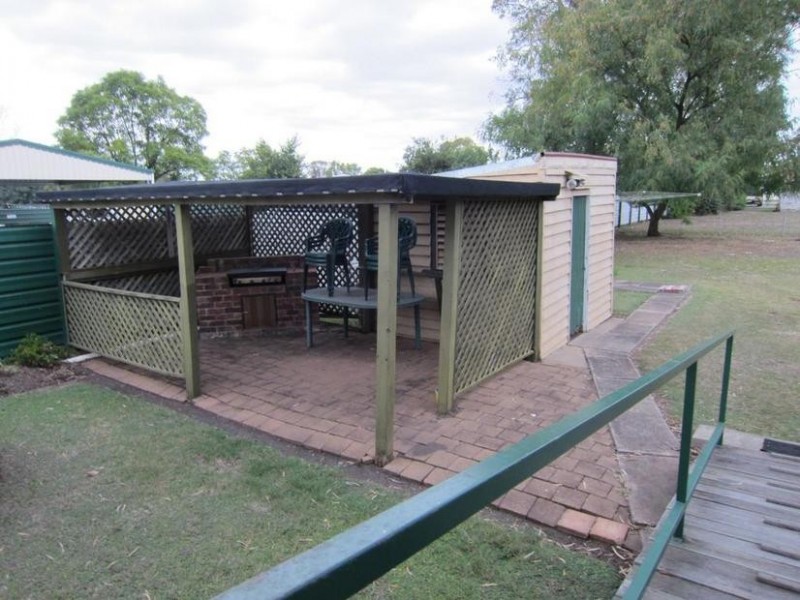 74 Drayton Street, Dalby QLD 4405