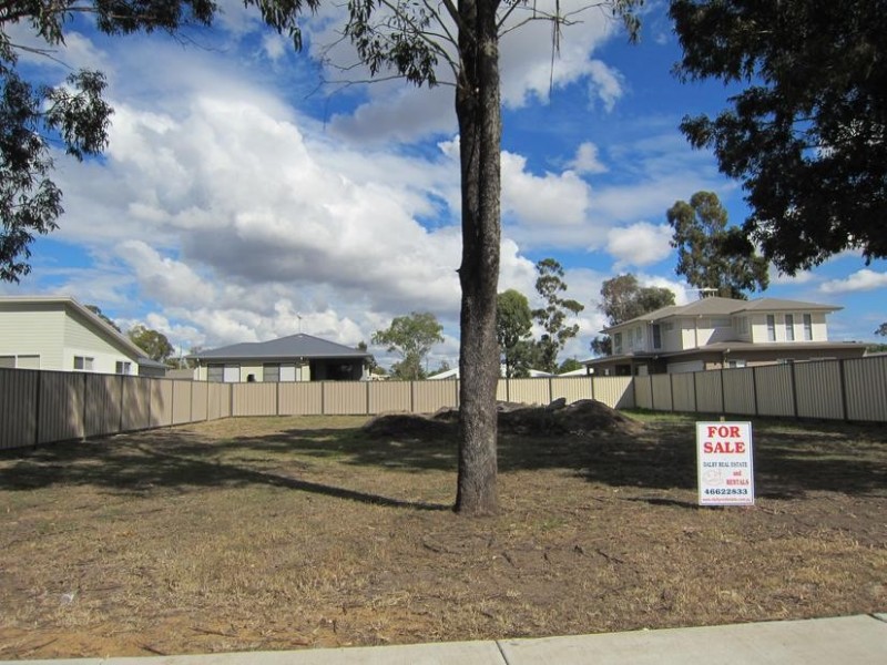 66 Edward Street, Dalby QLD 4405