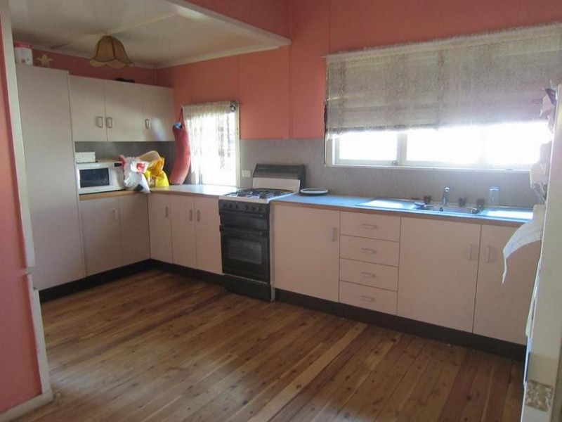 3A Arthur Street, Dalby QLD 4405