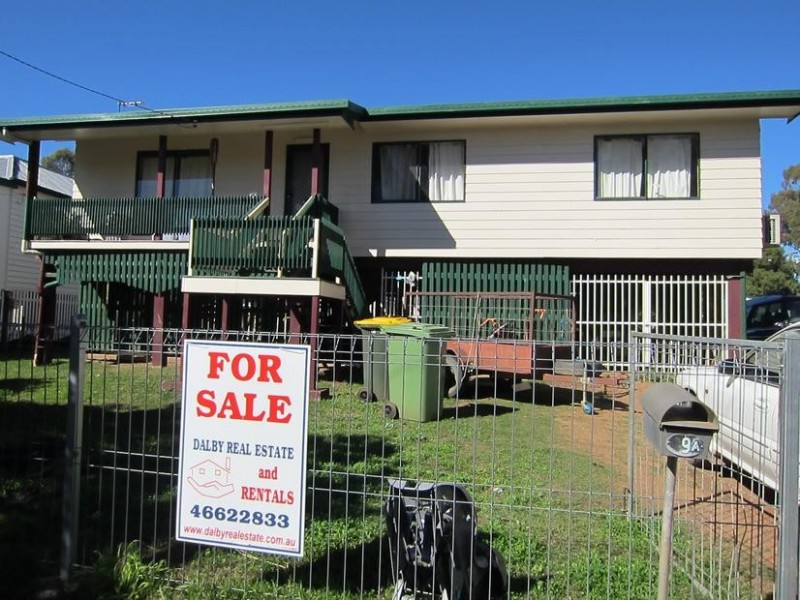 9A Amos Street, Dalby QLD 4405