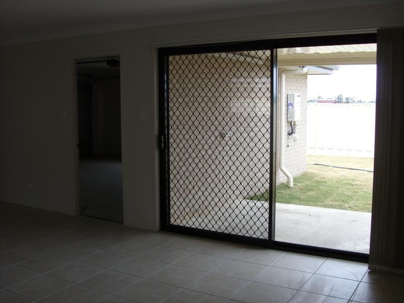 4 Keys Place, Dalby QLD 4405