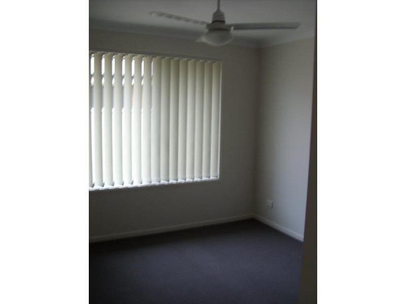 4 Keys Place, Dalby QLD 4405
