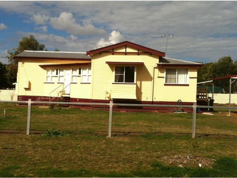9 O’Keefe Street, Dalby QLD 4405