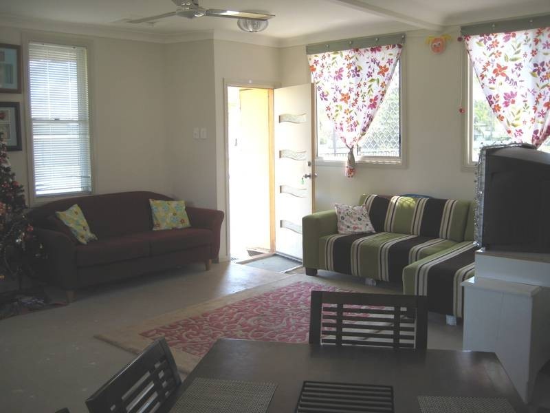 4B Besley St, Dalby QLD 4405