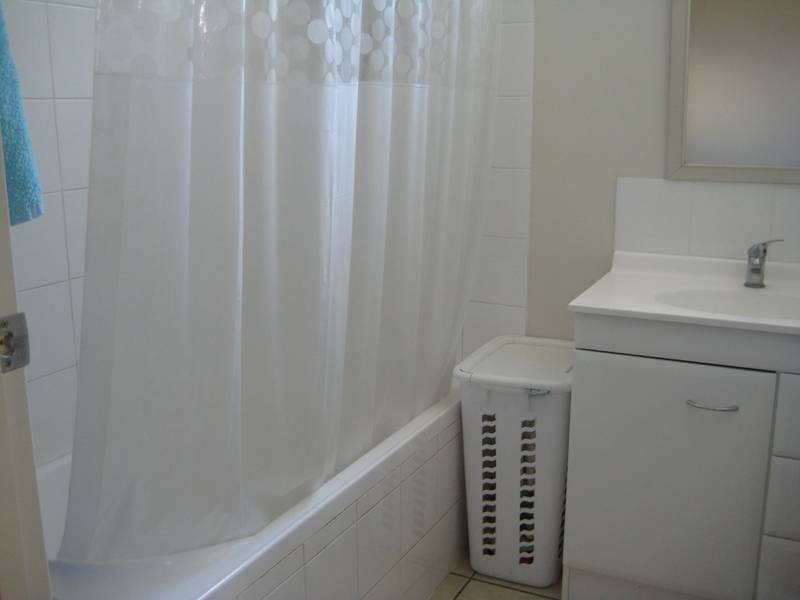 4B Besley St, Dalby QLD 4405