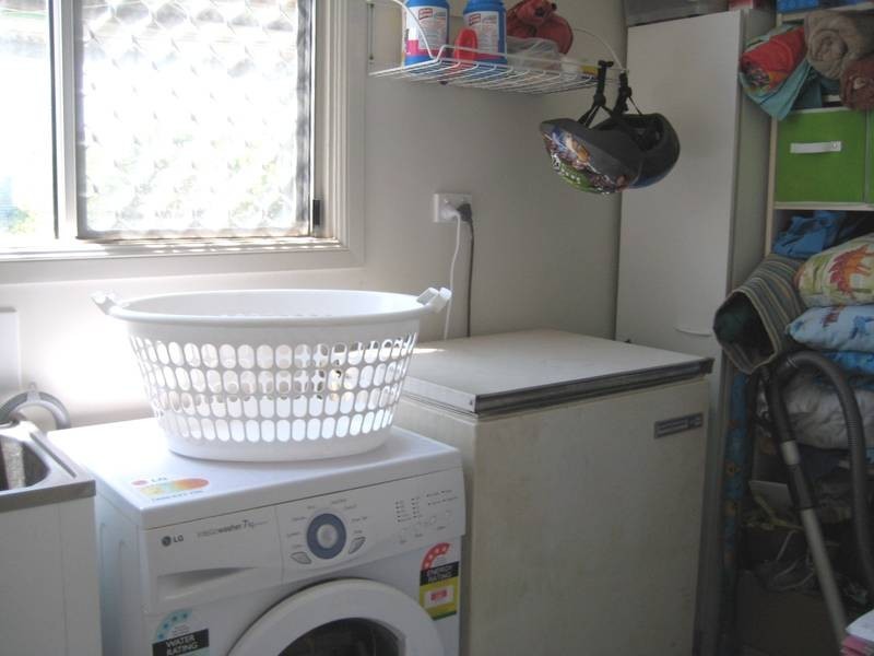 4B Besley St, Dalby QLD 4405