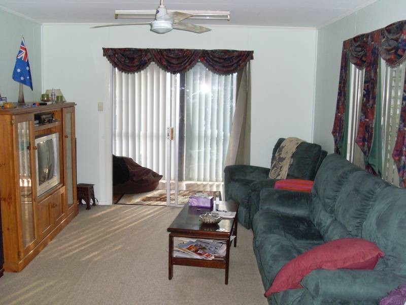 13 Bessie St, Dalby QLD 4405