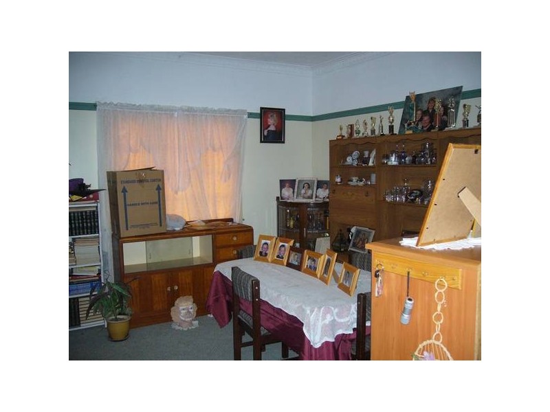 6 Nearhos, Dalby QLD 4405