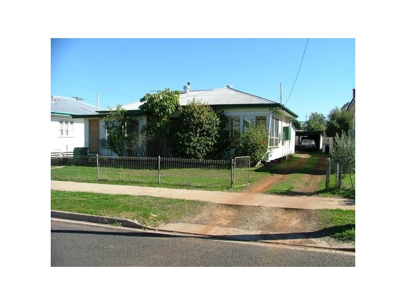 Nicholson Street, Dalby QLD 4405