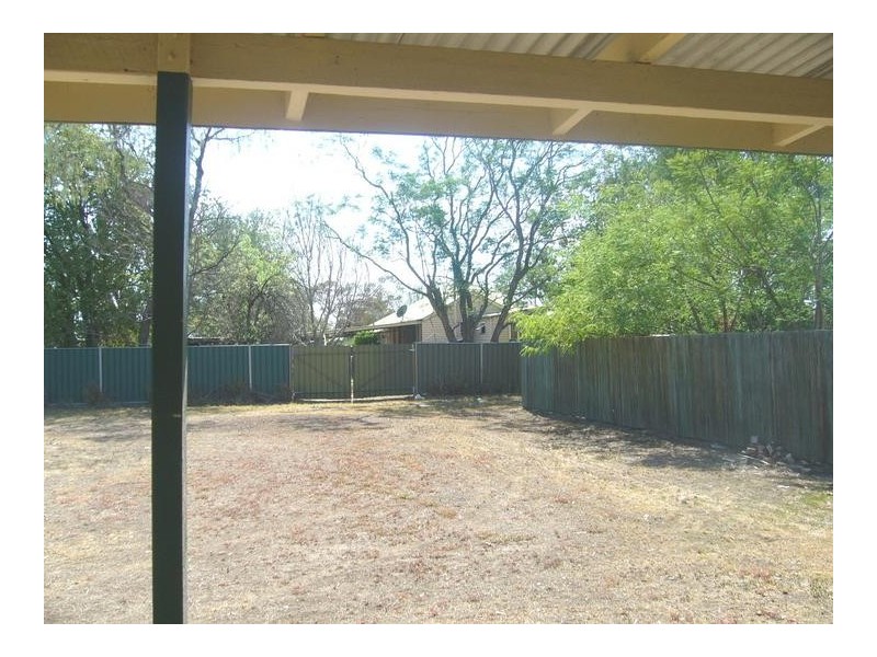 1 & 2/47 Wood Street, Dalby QLD 4405