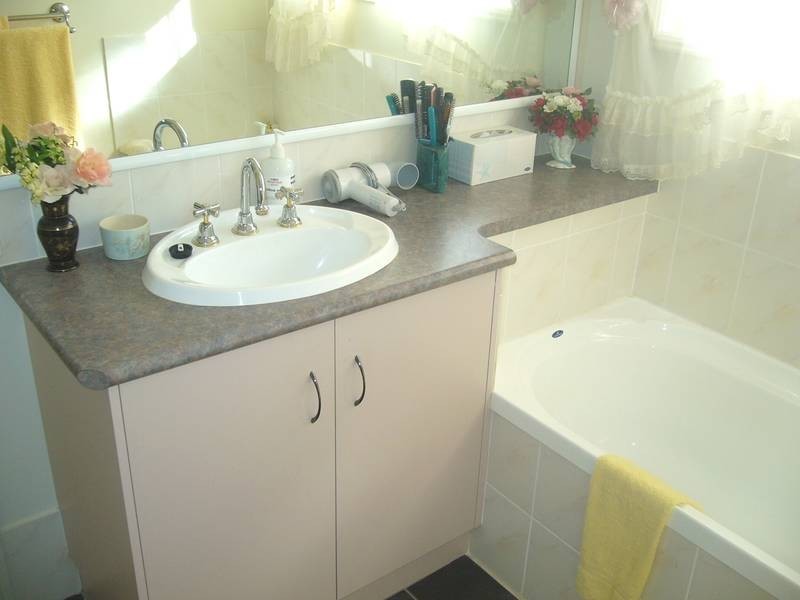 75 Dennis Street, Bell QLD 4408