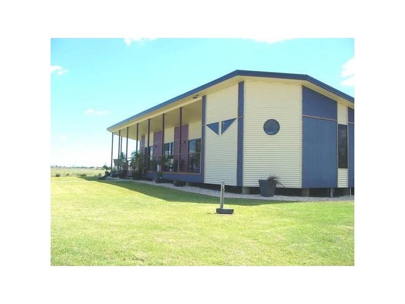 56 Hedge Rd, Dalby QLD 4405