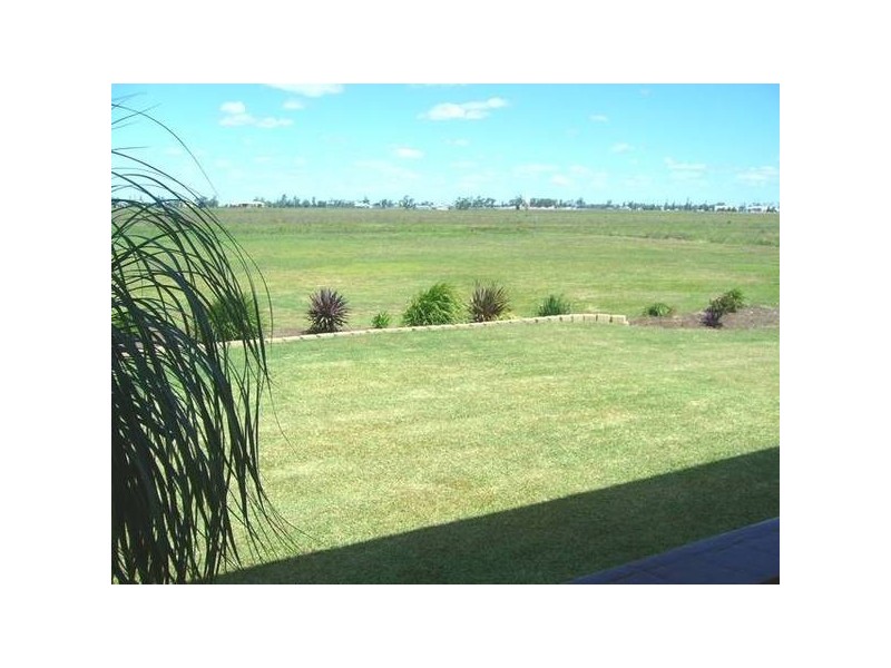 56 Hedge Rd, Dalby QLD 4405
