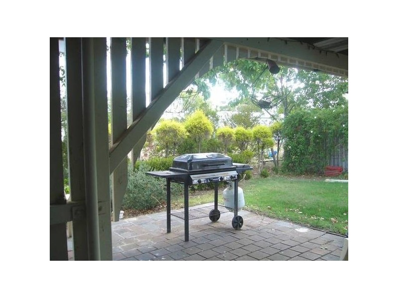 2 Clark St, Dalby QLD 4405