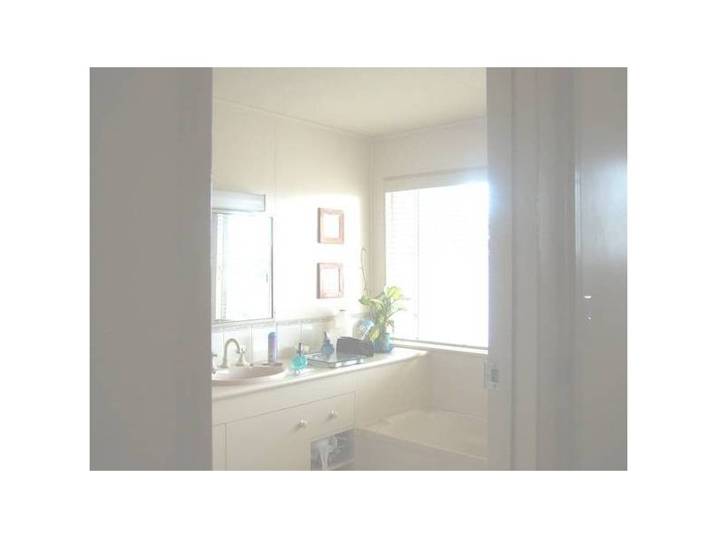 2 Clark St, Dalby QLD 4405