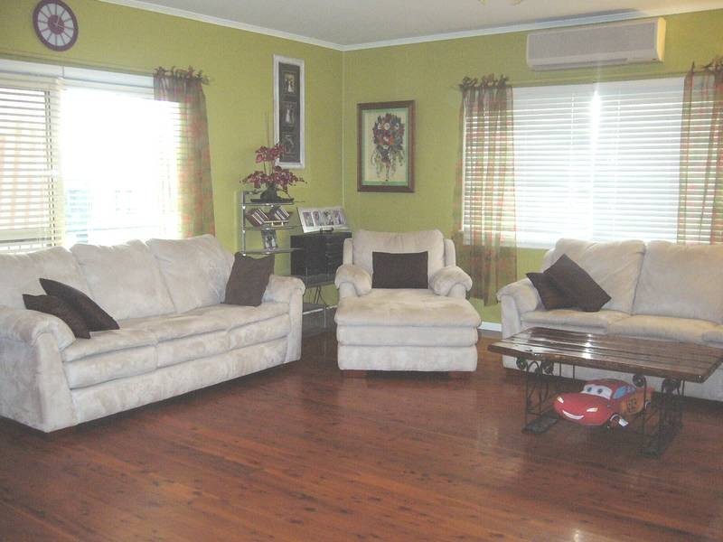 79a Moreton St, Dalby QLD 4405