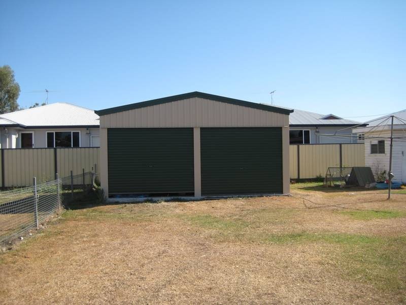 66 Curtis St, Dalby QLD 4405