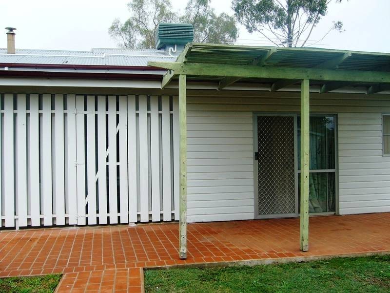 38 Hawthorne St, Dalby QLD 4405