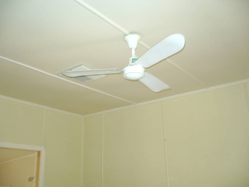 38 Hawthorne St, Dalby QLD 4405