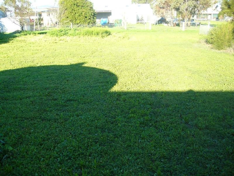 Lot 410, 10 Messenger St, Kaimkillenbun QLD 4406