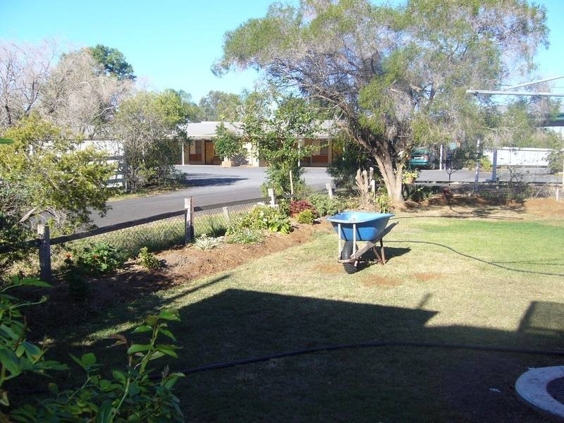 67 Pratten St, Dalby QLD 4405