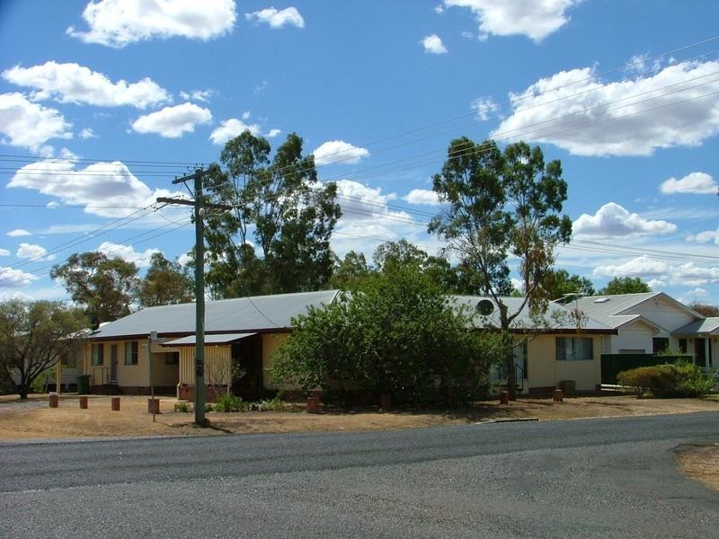 2/83 Wood St, Dalby QLD 4405