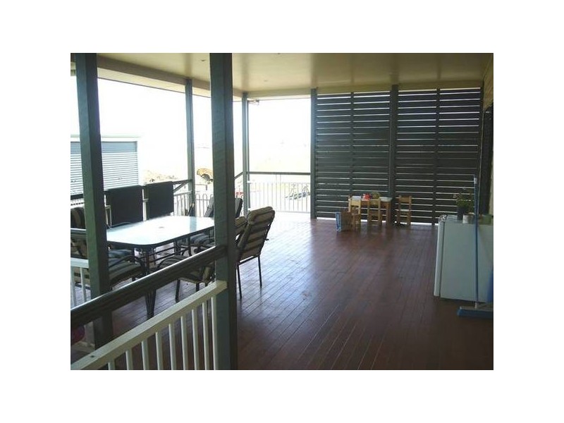 11 Melaluca Ave, Dalby QLD 4405