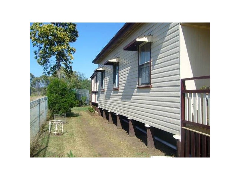 Quinalow QLD 4403