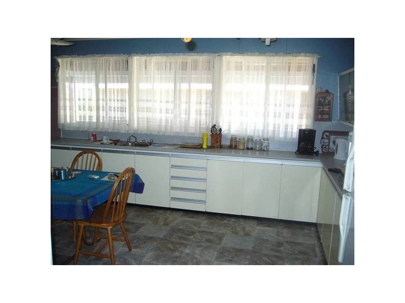 Quinalow QLD 4403