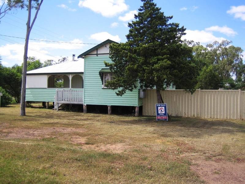 62 Dalby Street, Jandowae QLD 4410