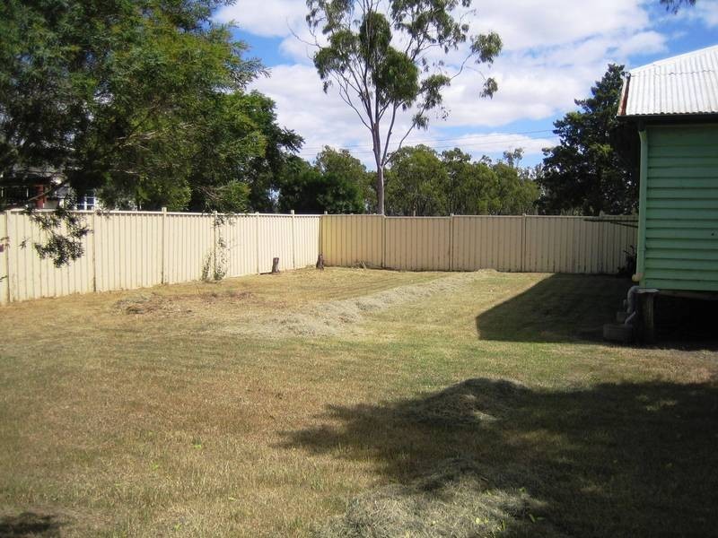 62 Dalby Street, Jandowae QLD 4410