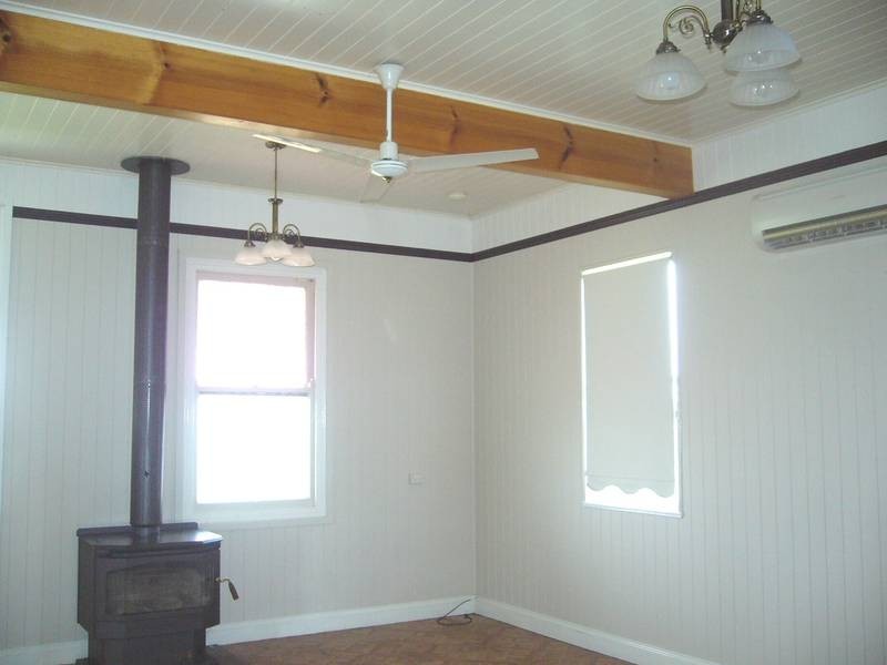 120 Oakwood Street, Dalby QLD 4405