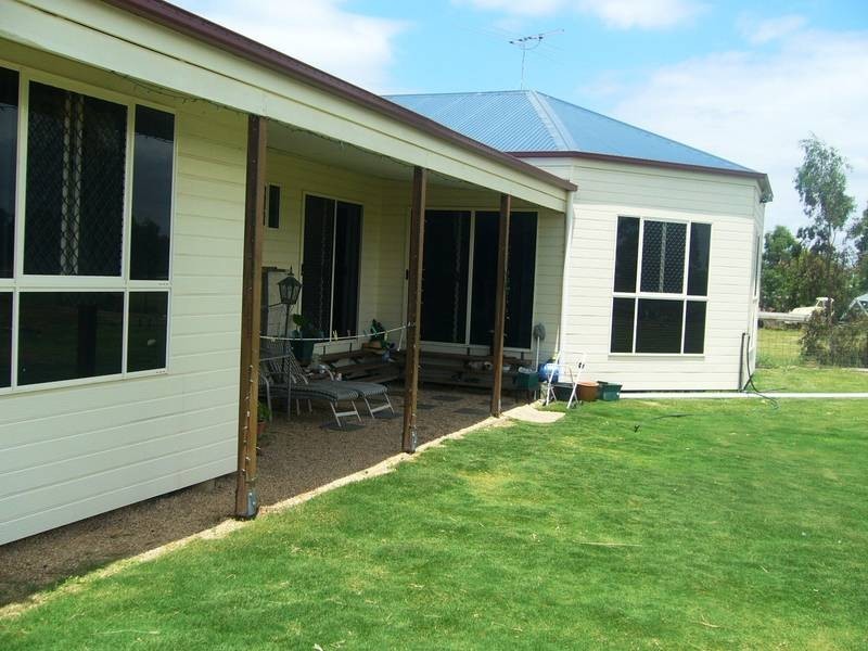 37 Thrupps Access Rd, Dalby QLD 4405