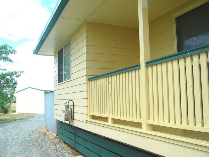 11 Raceview Drive, Dalby QLD 4405