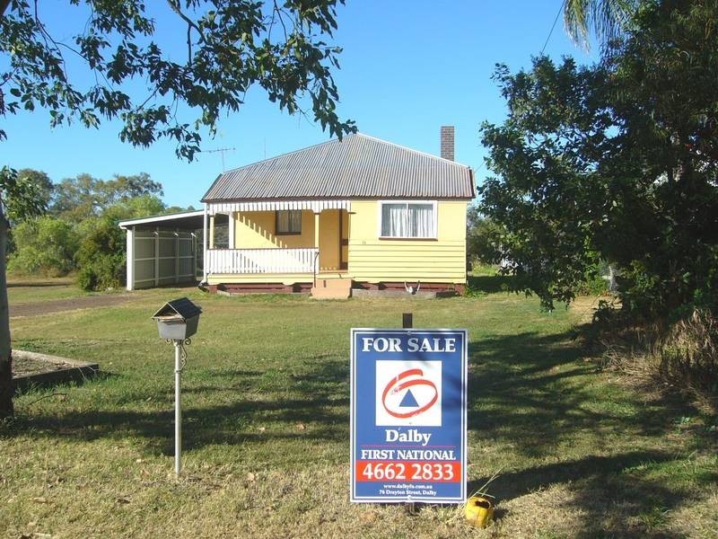 16 Matheson Street, Dalby QLD 4405